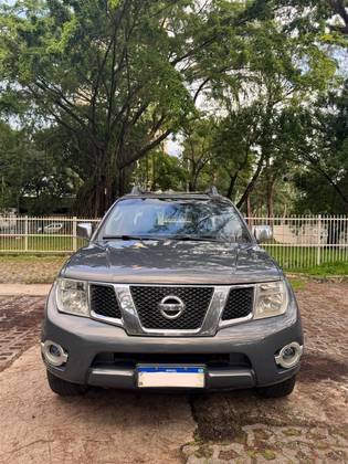 NISSAN FRONTIER 2.5 SL 4X4 CD TURBO ELETRONIC DIESEL 4P AUTOMÁTICO NISSAN FRONTIER 2.5 SL 4X4 CD TURBO ELETRONIC DIESEL 4P AUTOMÁTICO